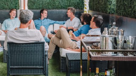 photo-1557804506-d8017c1e4856@2x